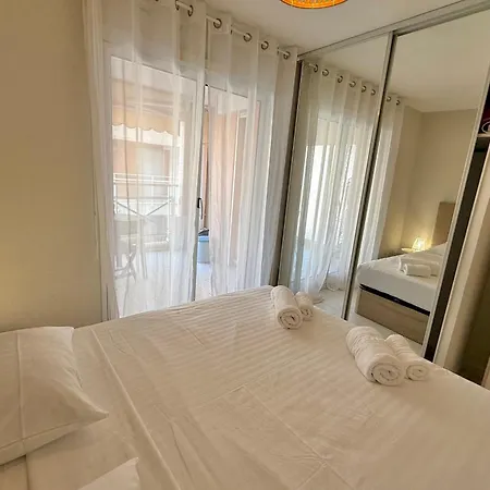 Juan - 4 People - Swimming Pool - Parking Golfe-Juan